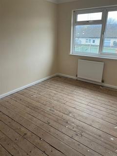 6 Manor Road, Queenborough, ME11 5ND