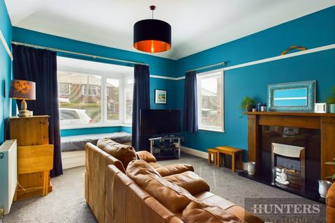 4 bedroom semi-detached bungalow for sale, High Mill Drive, Scarborough