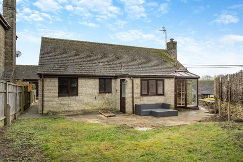 7 Brook Close, Northleach, Cheltenham, GL54 3PE