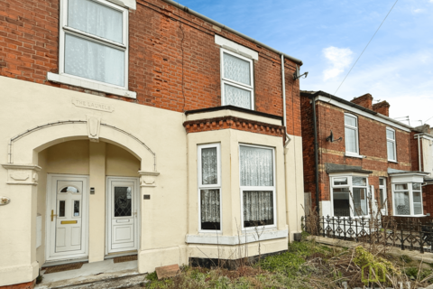 2 bedroom semi-detached house for sale, North Warren Road, Gainsborough DN21