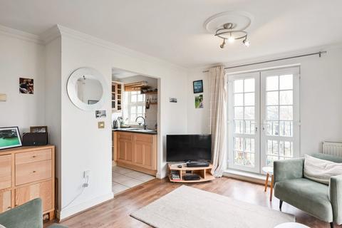 1 bedroom flat for sale, Bishopfields Drive, Leeman Road, York, YO26