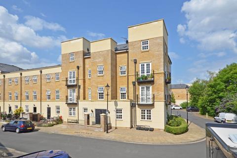 21 Bishopfields Drive, York, YO26 4WN