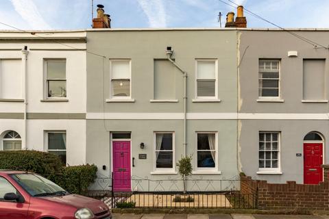 3 bedroom townhouse for sale, Victoria Place, Cheltenham, GL52