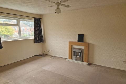 2 bedroom maisonette for sale, 2 Checketts Close, Worcester.  WR3 7JZ