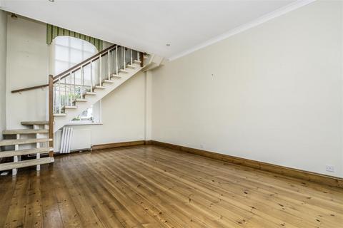 2 bedroom flat for sale, 173 Stanmore Hill, Stanmore HA7