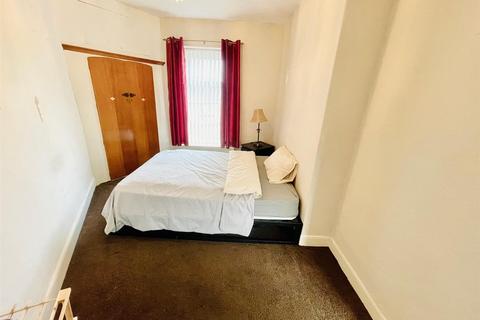 2 bedroom terraced house for sale, Glanmor Road, Llanelli