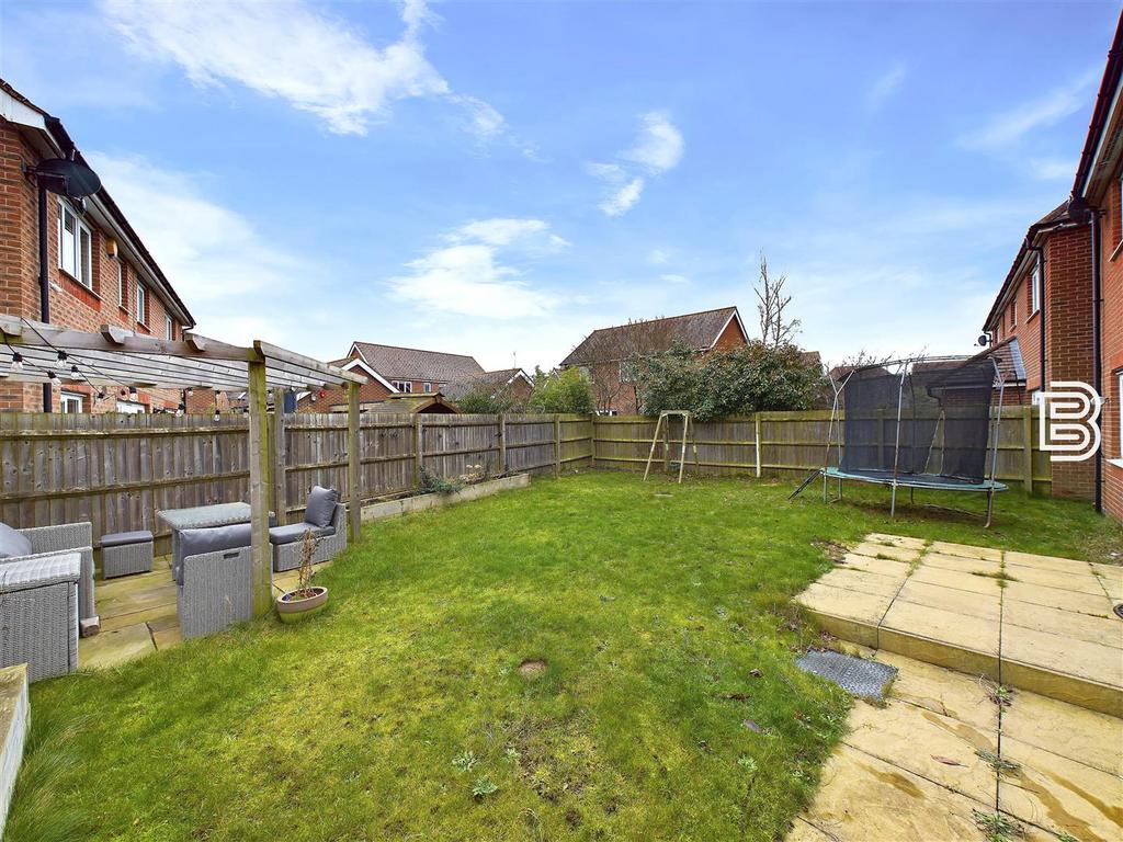 Rear Garden (1).jpg
