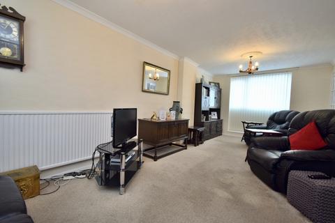 3 bedroom end of terrace house for sale, Smedmore Road, New Humberstone, Leicester, LE5