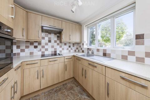 2 bedroom retirement property for sale, Elm Grove, Epsom KT18