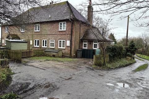 2 bedroom end of terrace house to rent, East Sussex, BN8