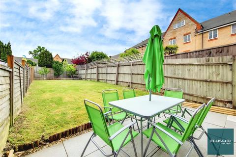 2 bedroom semi-detached house for sale, Radstock Close, Friern Barnet, N11