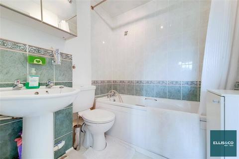 2 bedroom semi-detached house for sale, Radstock Close, Friern Barnet, N11