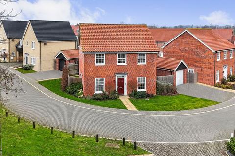 4 bedroom detached house for sale, William Green Way, Blofield, Norwich