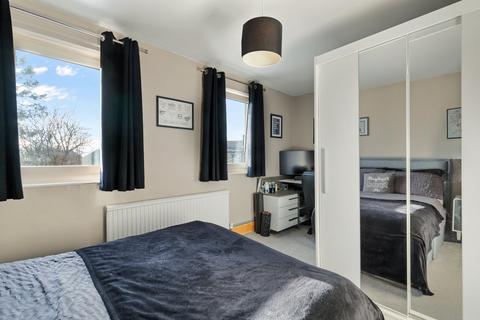 3 Bankside, Long Preston, Skipton, BD23 4NB