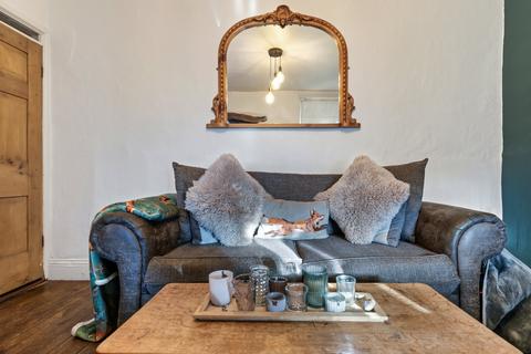 3 Bankside, Long Preston, Skipton, BD23 4NB