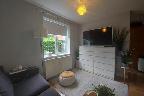 12 Branton Close, Luton, LU2 9TY