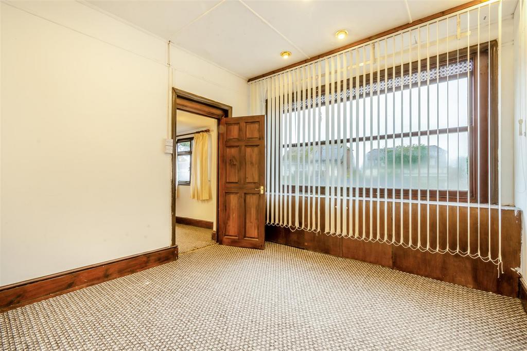 8578170-interior02.jpg