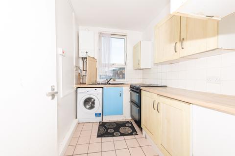 2 bedroom flat for sale, Hilltown, Dundee DD3