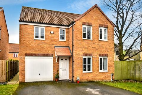 4 bedroom detached house for sale, Settle Vale, Morley, Leeds, West Yorkshire