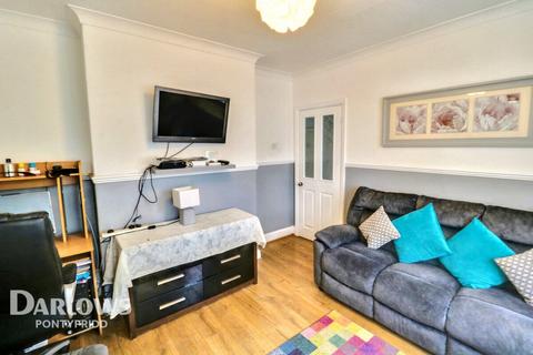 Sharon Cardiff Road, Hawthorn, Pontypridd, CF37 5BB