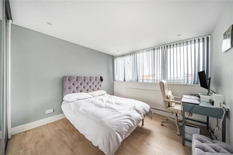 2 bedroom apartment for sale, St. Helena Road, London SE16