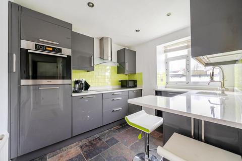 1 bedroom flat for sale, Barham Court, Lullington Garth, Woodside Park