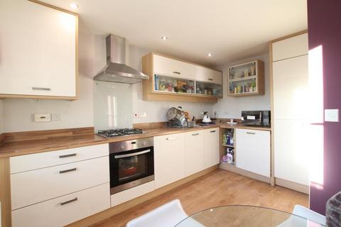 5 bedroom terraced house to rent, Wood Mead, Bristol BS16