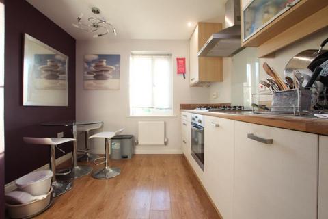 5 bedroom terraced house to rent, Wood Mead, Bristol BS16