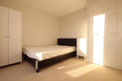 undefined, Wood Mead, Bristol BS16