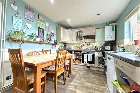 3 bedroom end of terrace house for sale, Furnace Lane, Nether Heyford NN7