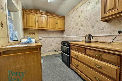 2 bedroom terraced house for sale, Portland Street, Colne