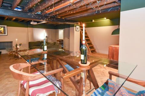 6 Boscombe Road, Southend-on-sea, SS2 5JD