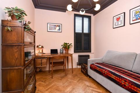 6 Boscombe Road, Southend-on-sea, SS2 5JD