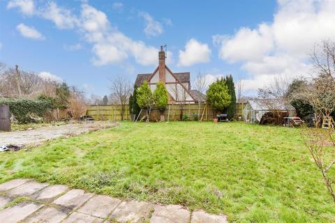 6 bedroom detached house for sale, Canterbury Road, Kennington, Ashford, Kent