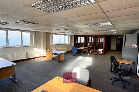 Office to rent, Lichfield Road, Burton-On-Trent DE14