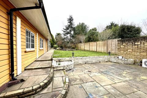 undefined, Leatherhead Road, Chessington, Surrey. KT9 2HN