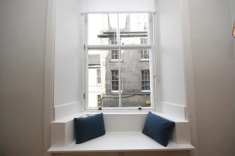 1 bedroom flat to rent, Dean Street