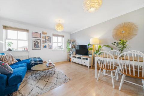 1 bedroom flat for sale, Belvedere Place, SW2