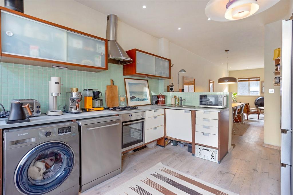 Reception/Kitchen
