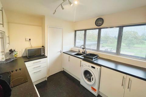 2 bedroom apartment to rent, Tiddington Road, Stratford-Upon-Avon