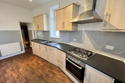 44 Brougham Road, Marsden, Huddersfield, HD7 6BJ