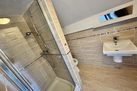 44 Brougham Road, Marsden, Huddersfield, HD7 6BJ