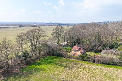Beachern Wood Aldridge Hill, Brockenhurst, SO42 7QD