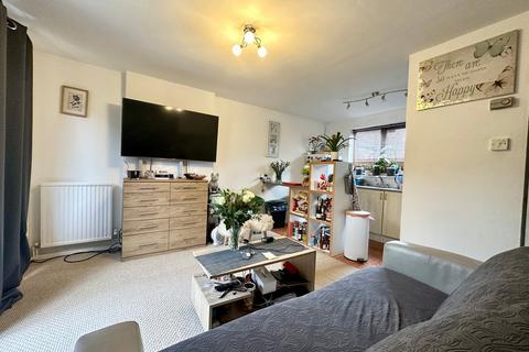 2 bedroom terraced house for sale, Arlott Crescent, Oldbrook, Milton Keynes, MK6