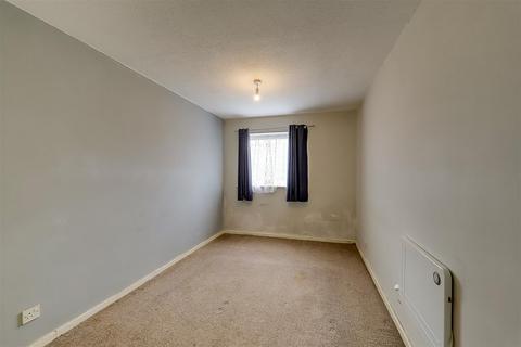 2 bedroom flat for sale, Boxgrove Parade, Worthing BN12