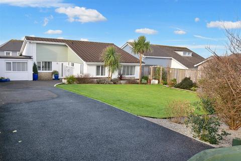 4 bedroom detached bungalow for sale, Highway Lane, Redruth