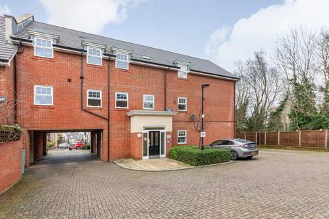 Holborn House, 87 Erickson Gardens, Bromley, BR2