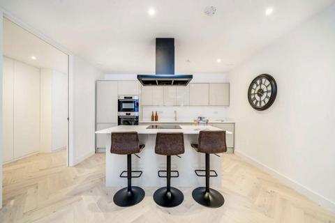 3 bedroom apartment for sale, Gordon Road, London, W5