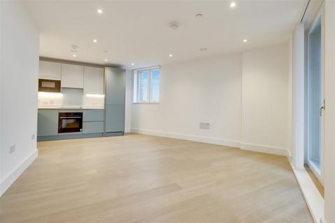 2 bedroom apartment to rent, Herne Hill Road, London, SE24