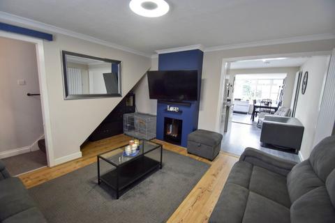 4 bedroom semi-detached house for sale, Tavistock Close, Walderslade, Chatham, ME5